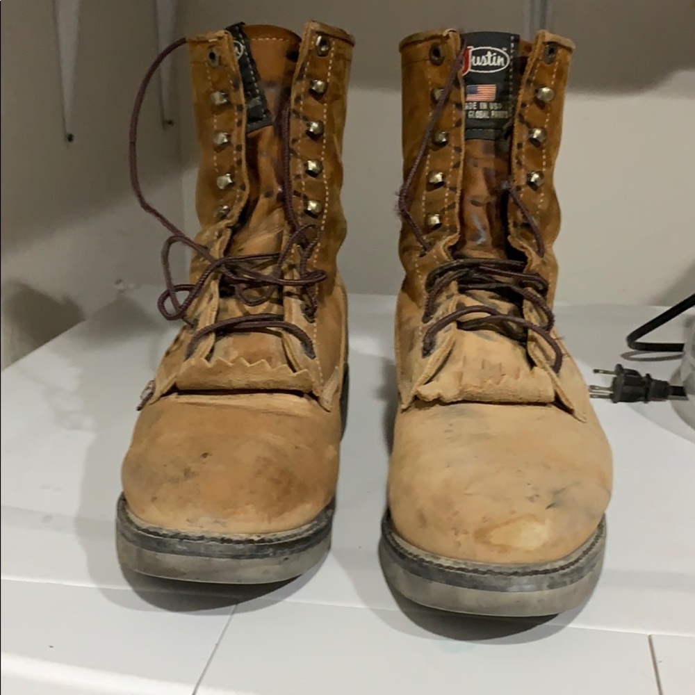 Lace up boots
